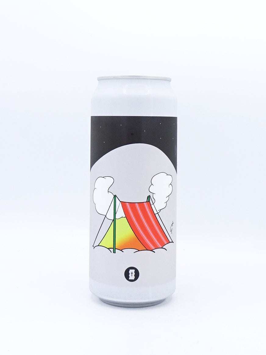 自然の中で乾杯！！キャンプ特集